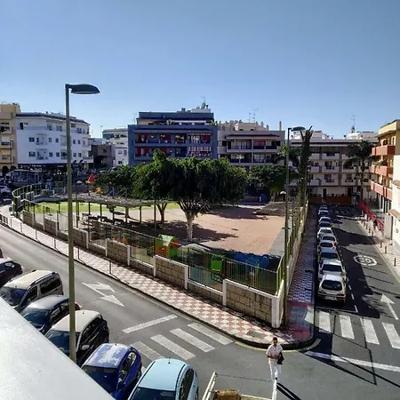 Apartamento La Livenza En El Centro De Adeje Con Garaje Privado *